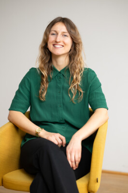 ELISABETH MANDL